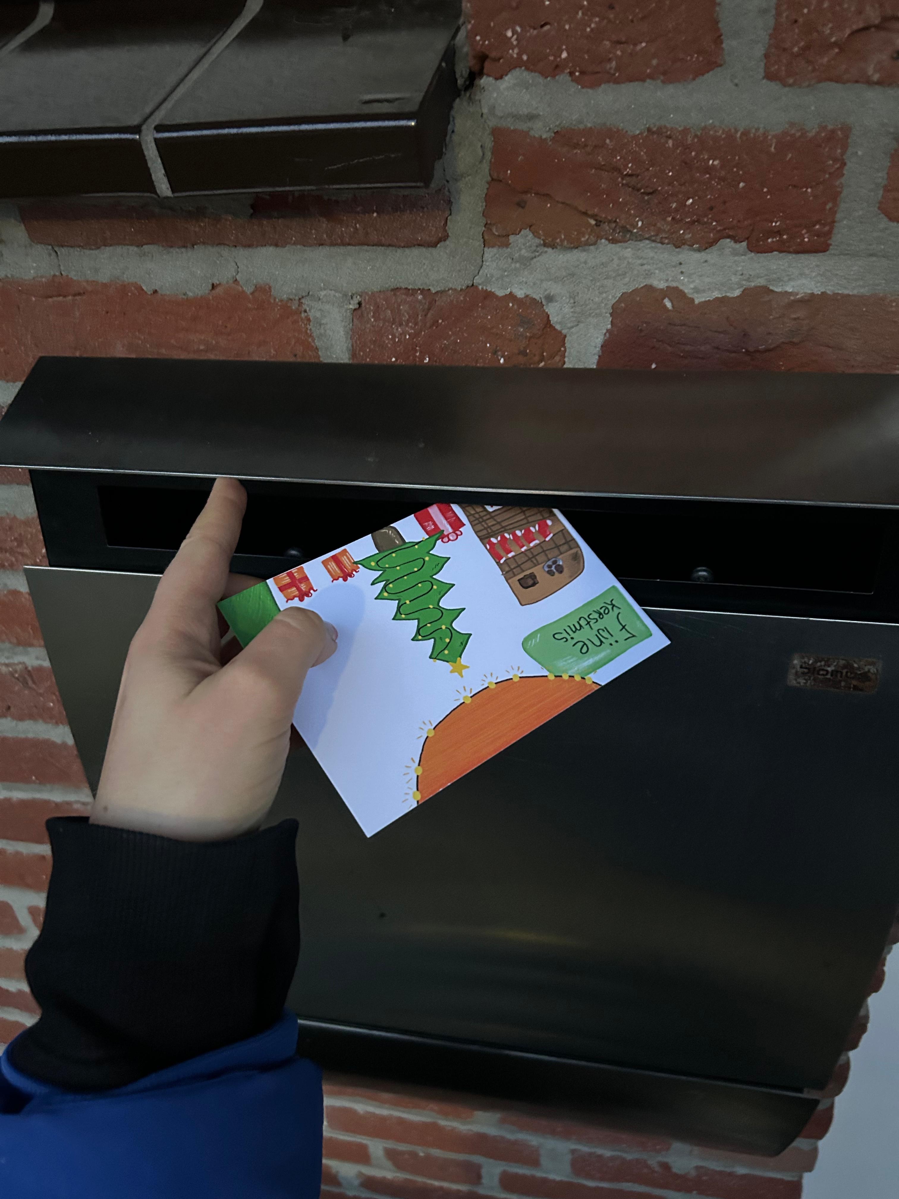 Foto kaart met brievenbus