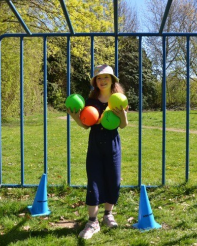 Buitenspeelheld Meghan zegt: ‘Ga lekker buitenspelen'